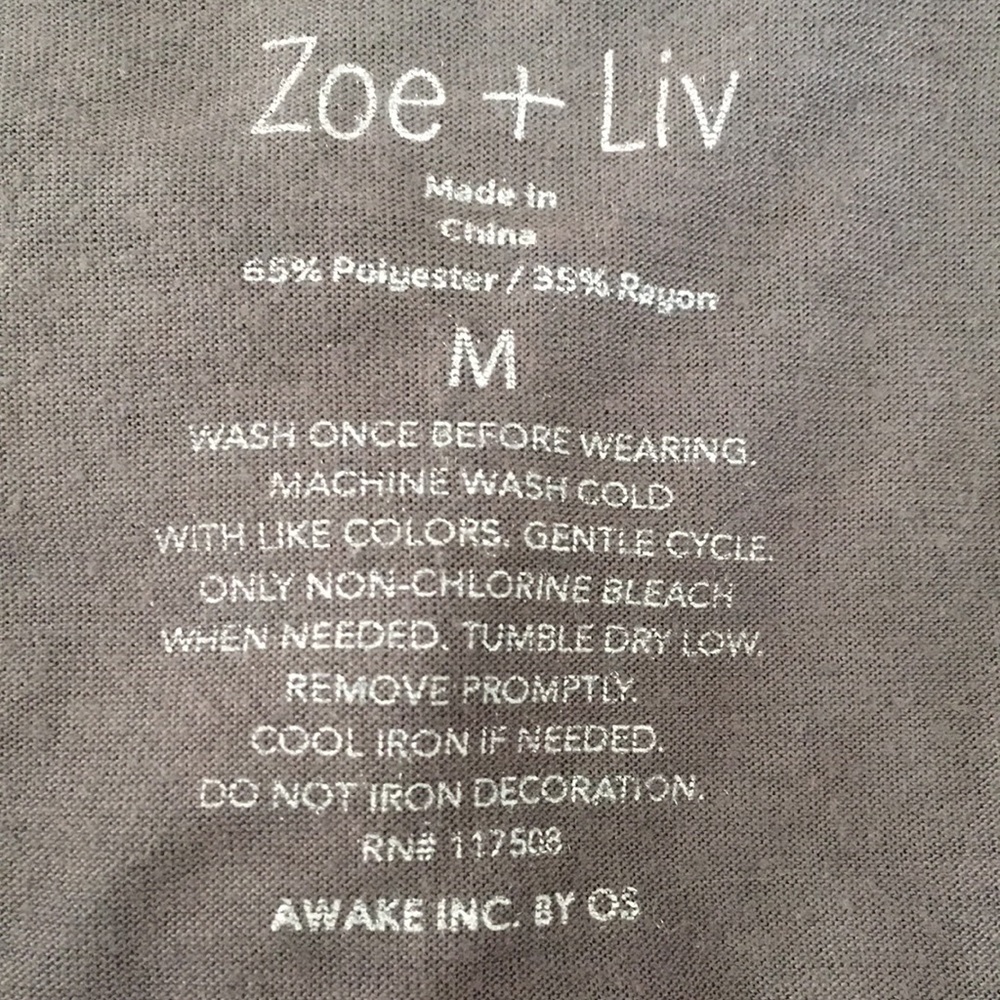 Zoe & Liv | Gray Elephant T-shirt - Picture 7 of 7